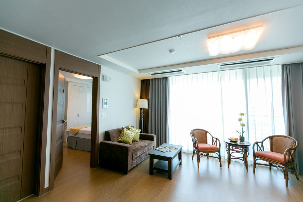 Xenia Hotel Clark Clark Field Extérieur photo