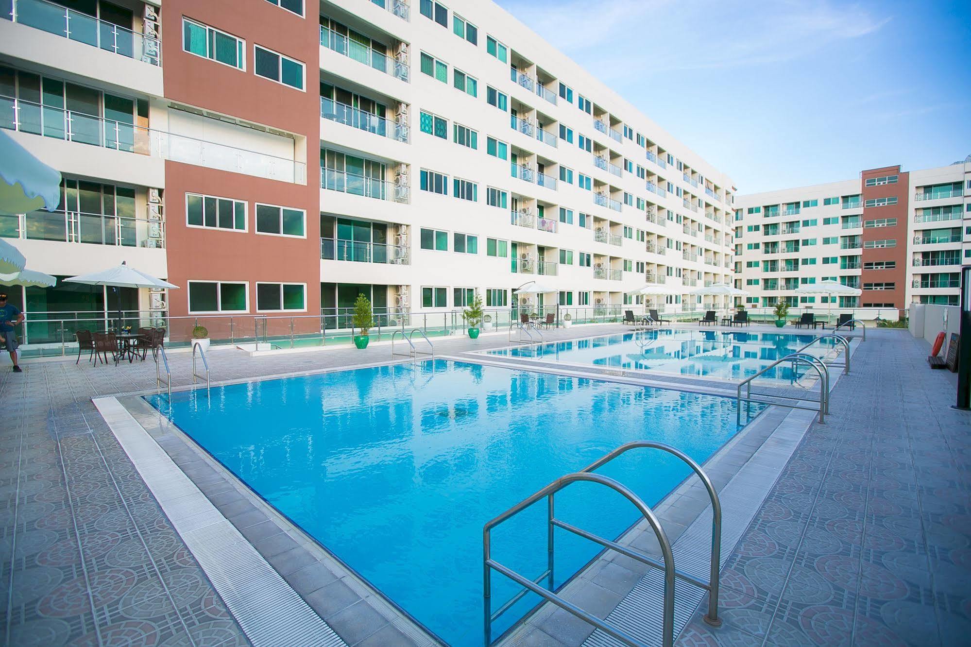 Xenia Hotel Clark Clark Field Extérieur photo