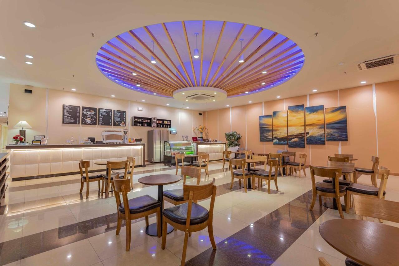Xenia Hotel Clark Clark Field Extérieur photo