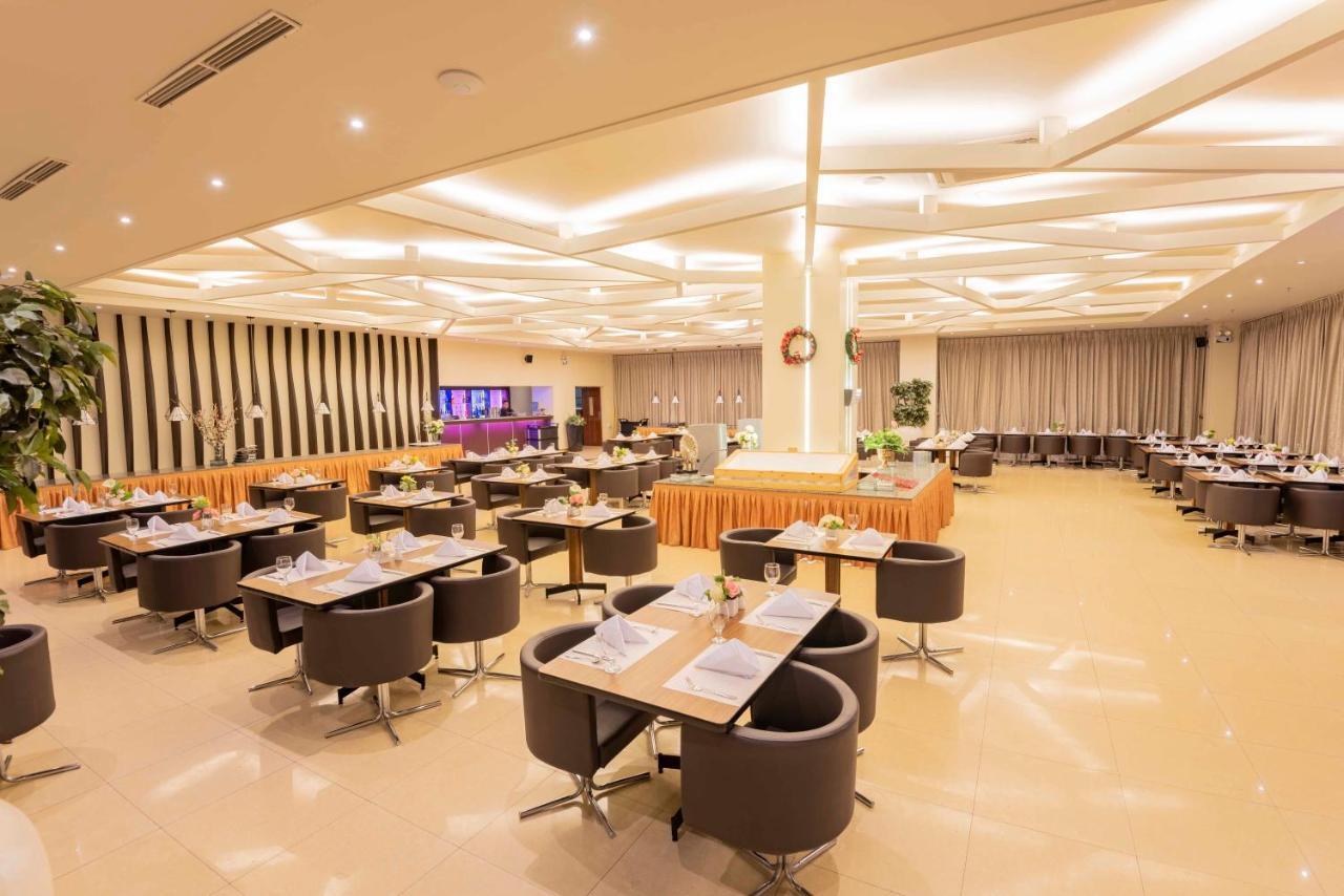 Xenia Hotel Clark Clark Field Extérieur photo